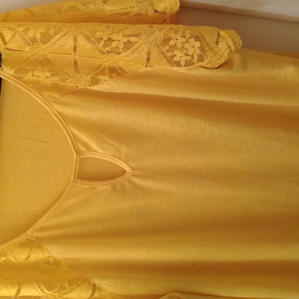 Cute Yellow Short Sleeve Shirt (20)